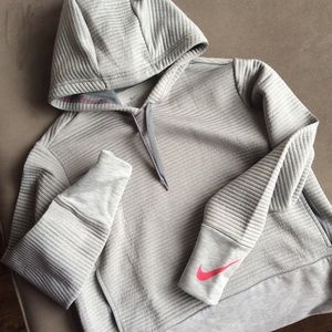🌈🌹Nike dry hoodie, Super Cute